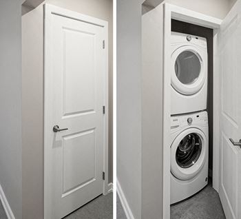 Full-size in-unit washer dryer